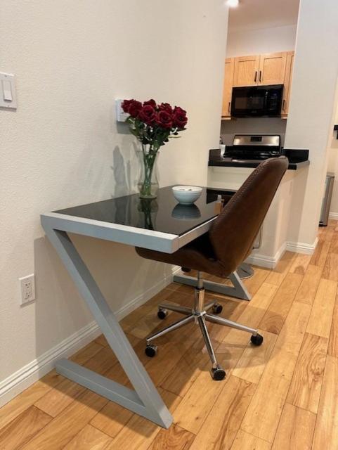 Irvine Gem Luxury Condo Near Irvine Business & Uci Hospital Екстер'єр фото