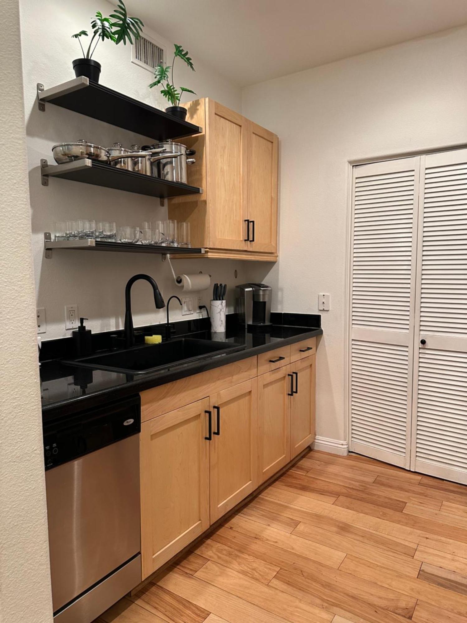 Irvine Gem Luxury Condo Near Irvine Business & Uci Hospital Екстер'єр фото