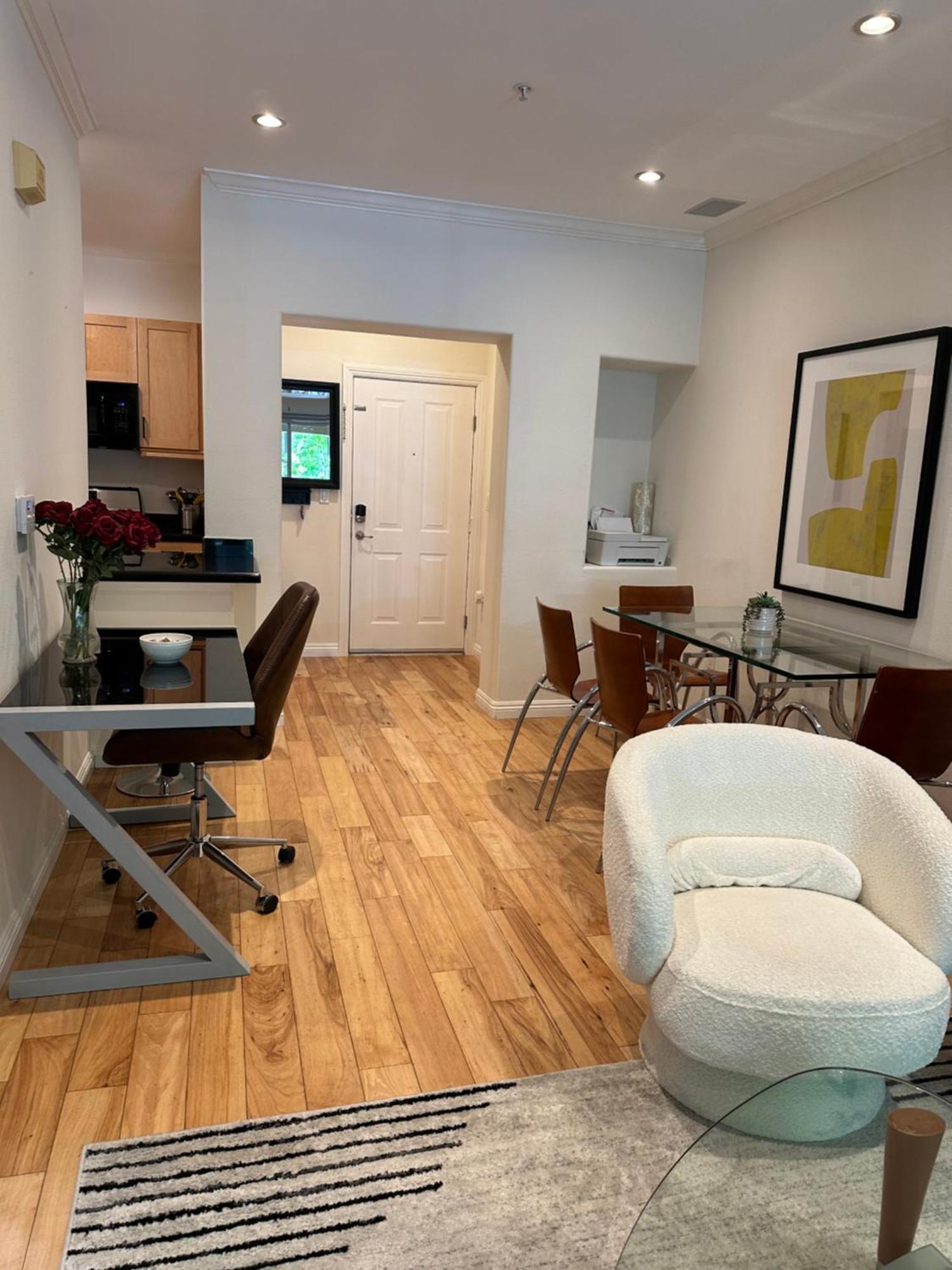 Irvine Gem Luxury Condo Near Irvine Business & Uci Hospital Екстер'єр фото